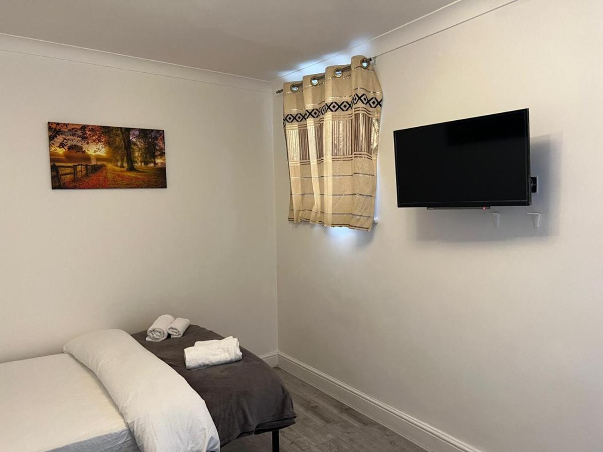 Apartament F4-Ground Floor Studio Fits 3 Near Paddington Londyn Zewnętrze zdjęcie